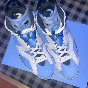 Very New and unused , size 12, great condition